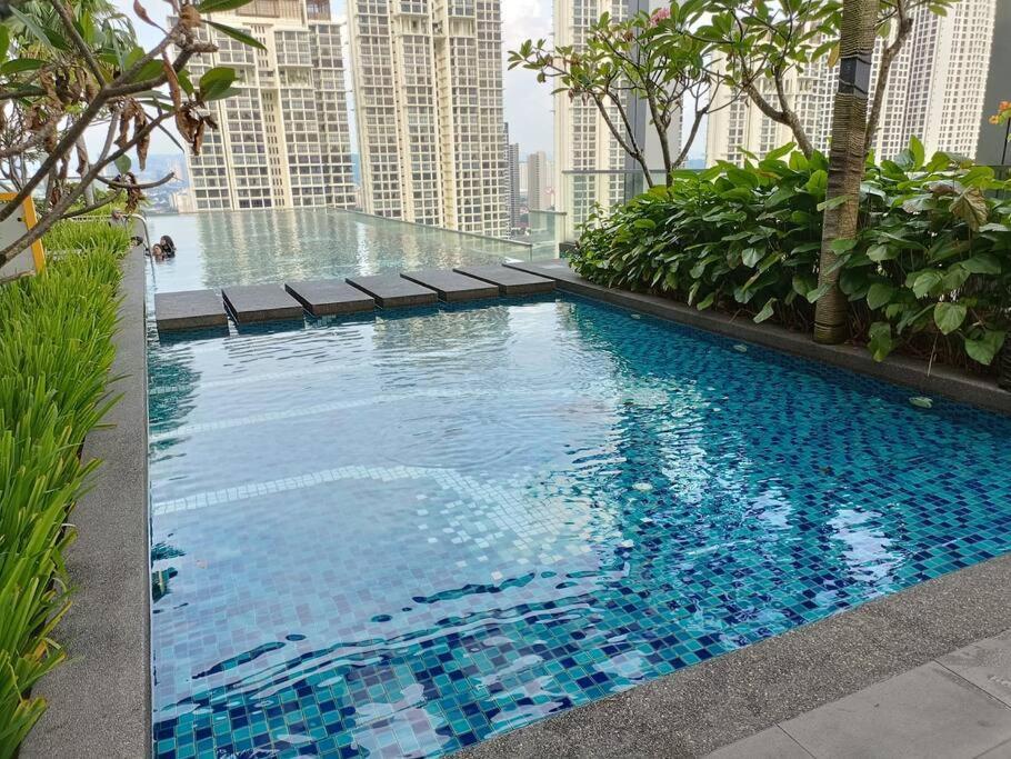 Revo - Pavilion Bkt Jalil At Vvip * Kuala Lumpur